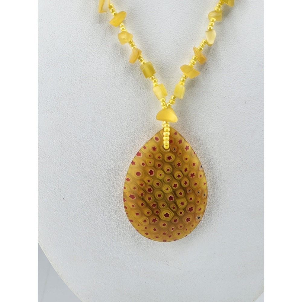 Vintage Yellow Chip Necklace With‎ Millefiori Glass Pendant